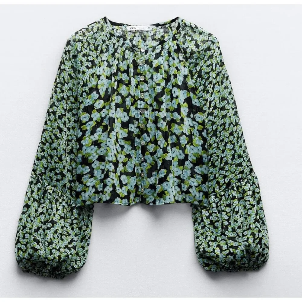 NWT Zara Floral Print Blouse Size Medium